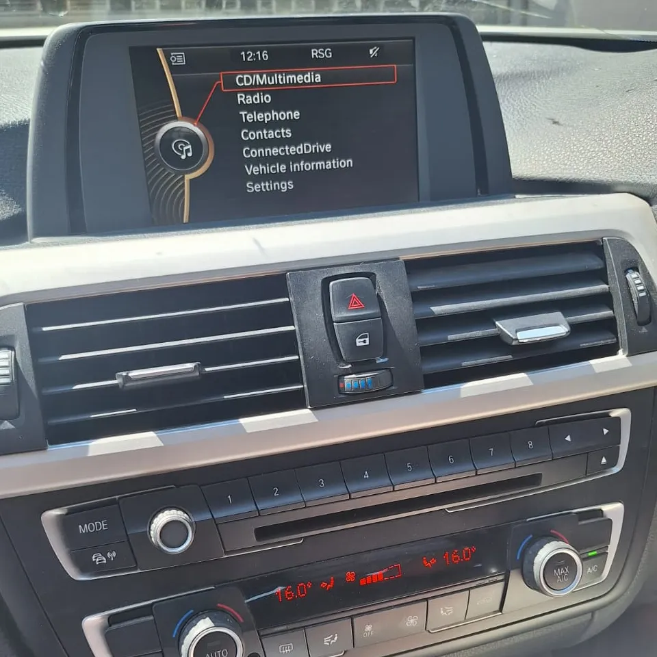 BMW 1 Series Front and Reverse Camera