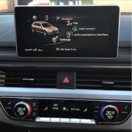 Audi Q3 Front and Reverse camera