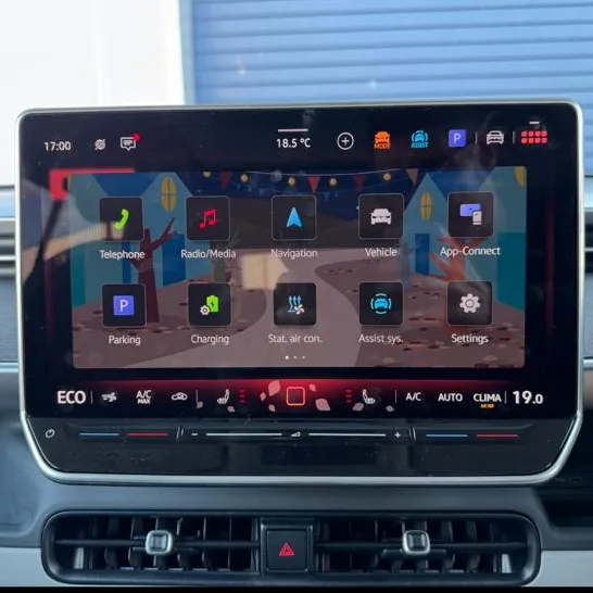 VW Crafter 12.9" Camera Interface