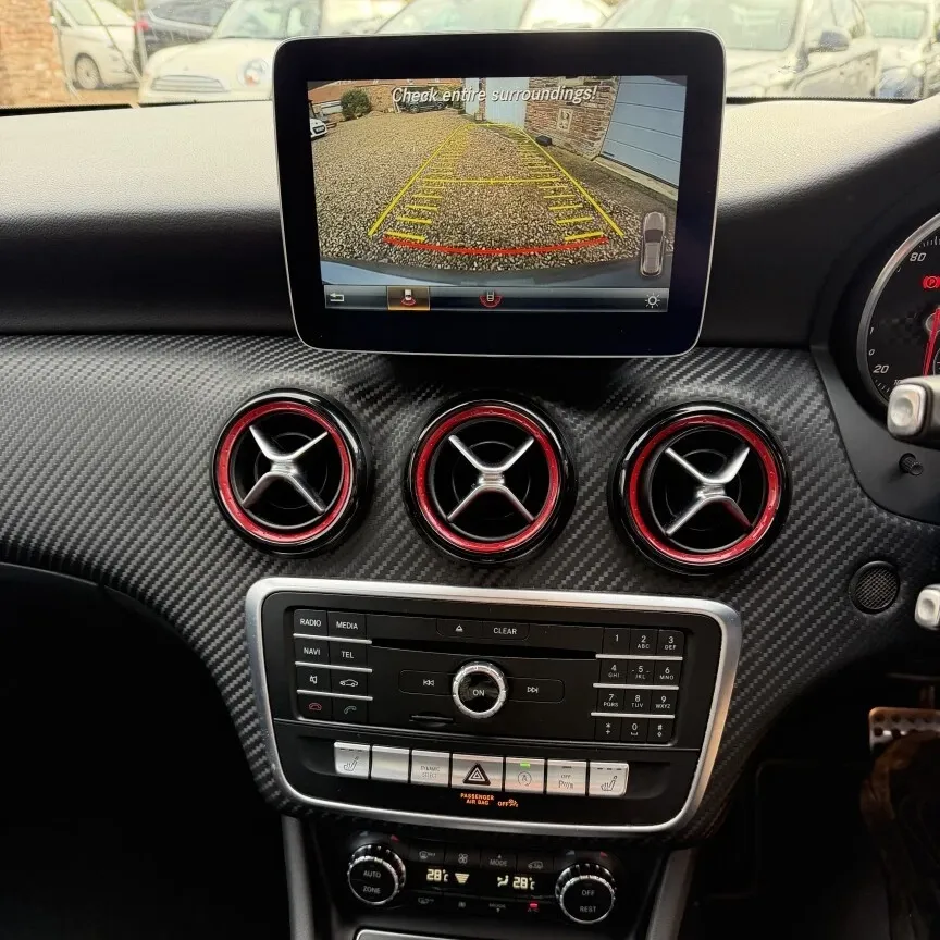 Mercedes C-Class Front and Reverse Camera