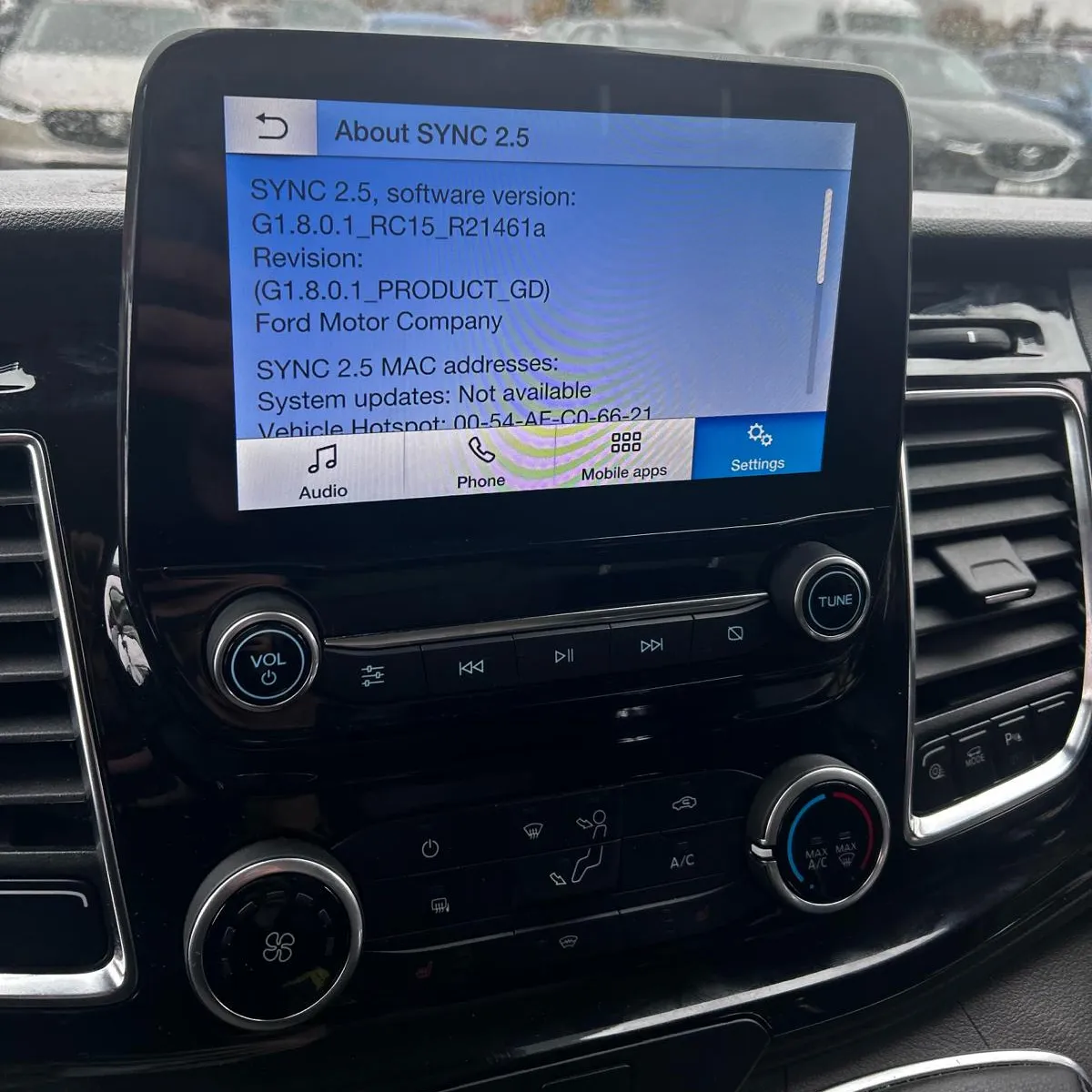 Ford Transit Custom Front and Reverse Camera