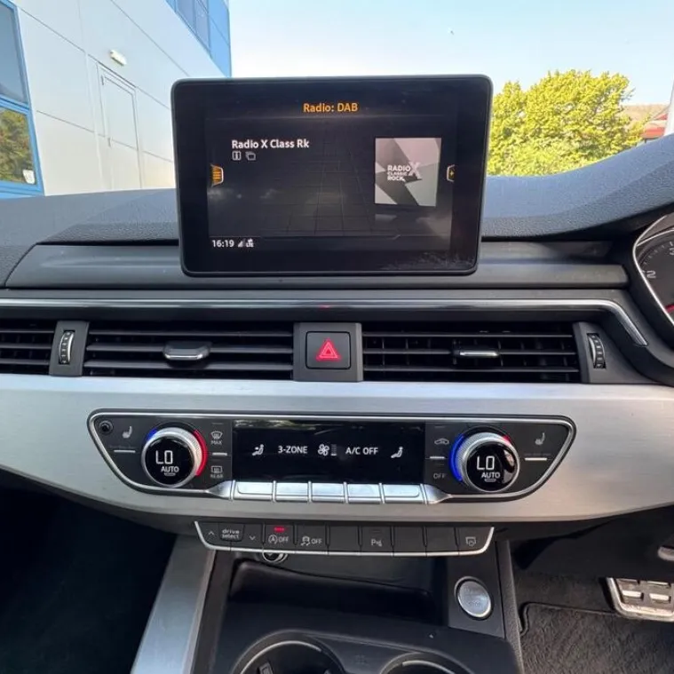 Audi A5 Front and Reverse Camera