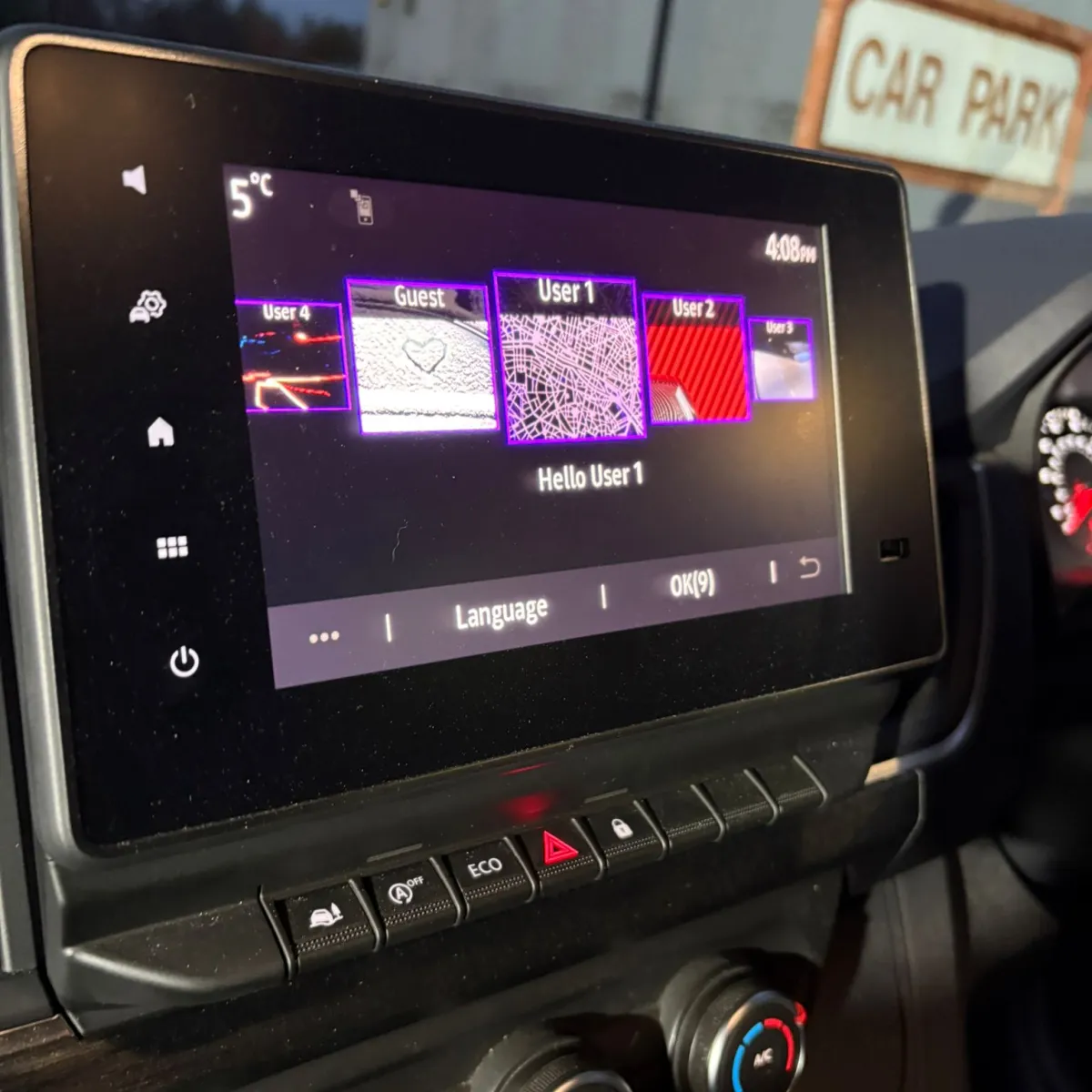 Renault Traffic Reverse Camera