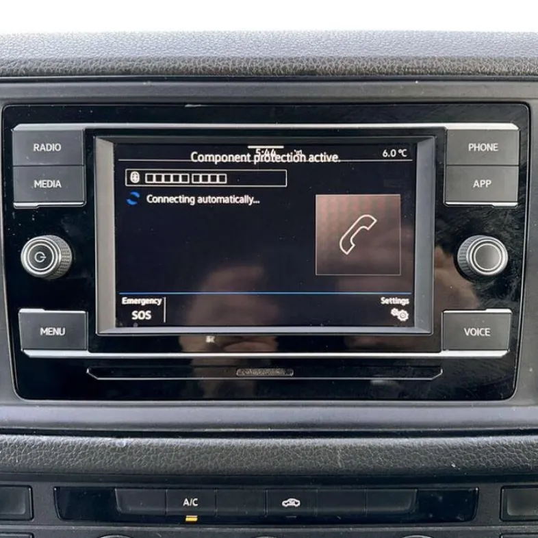 Volkswagen Crafter Reverse Camera