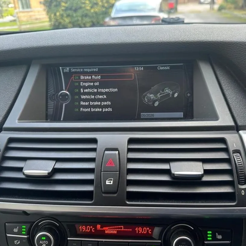 BMW X6 Front and Reverse Camera